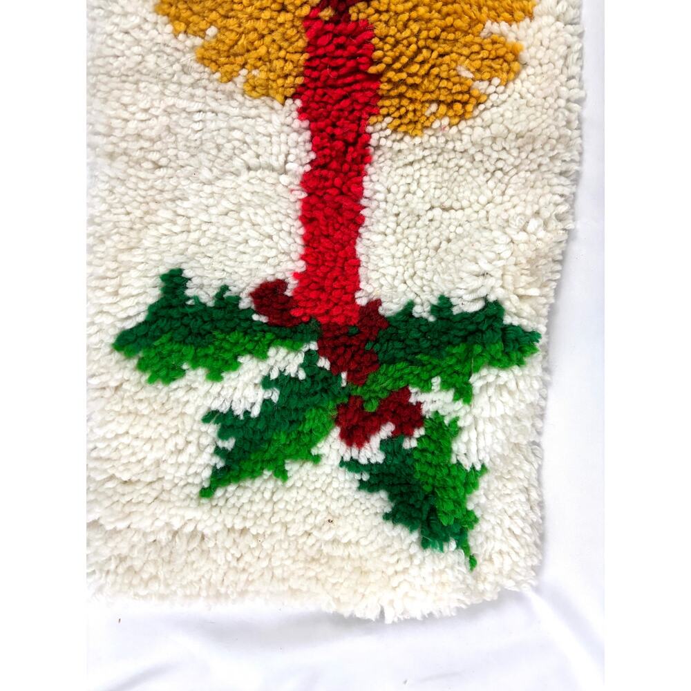 Vintage Latch Hook Wall Hanging Rug Christmas‎ Noel Candle White Green Gold - Picture 8 of 10